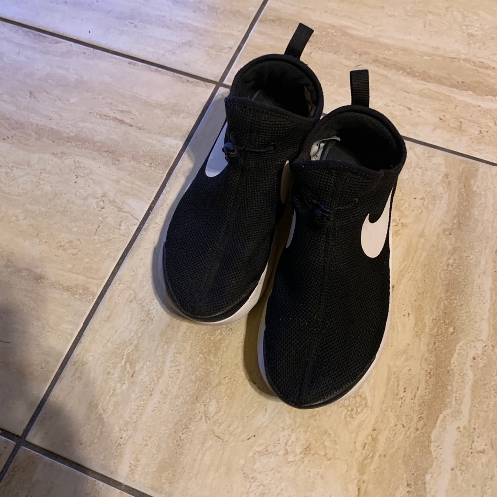 Black and white Nike sneakers